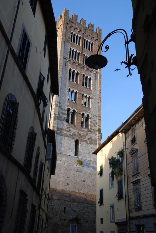 S. Agostino Fronte Mura Lucca Kültér fotó