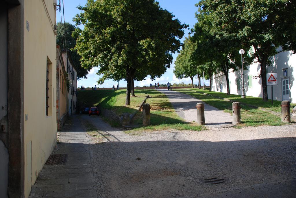 S. Agostino Fronte Mura Lucca Kültér fotó